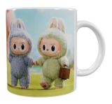 Labubu Keramik-Tasse – Blau und Grün (330 ml)